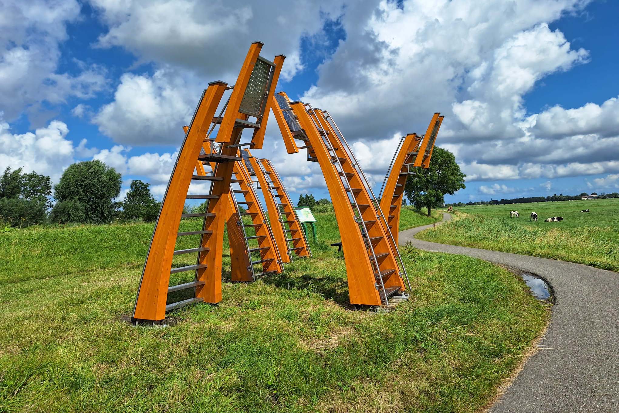 De Stoelen zijn weer terug